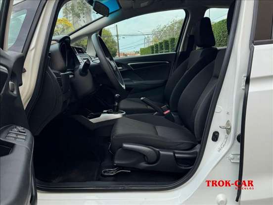 HONDA-FIT-2017