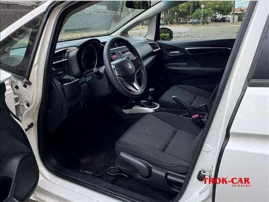 HONDA-FIT-2017