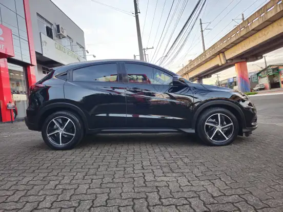 HONDA-HR-V-2019