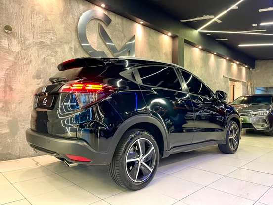HONDA-HR-V-1.5 16V TURBO GASOLINA TOURING 4P AUTOMÁTICO HONDA-HR-V-2019