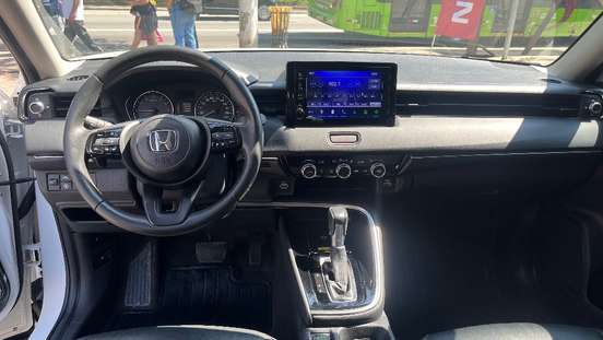 HONDA-HR-V-2023