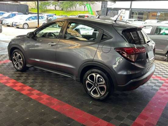 HONDA-HR-V-2017