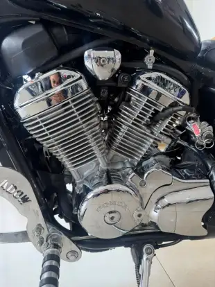 HONDA-SHADOW 600C VT-2004