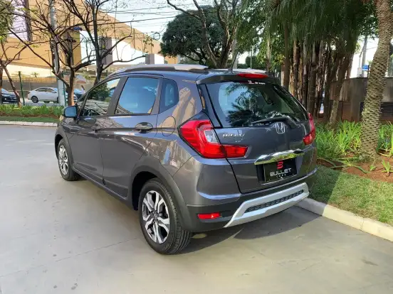 HONDA-WR-V-2017