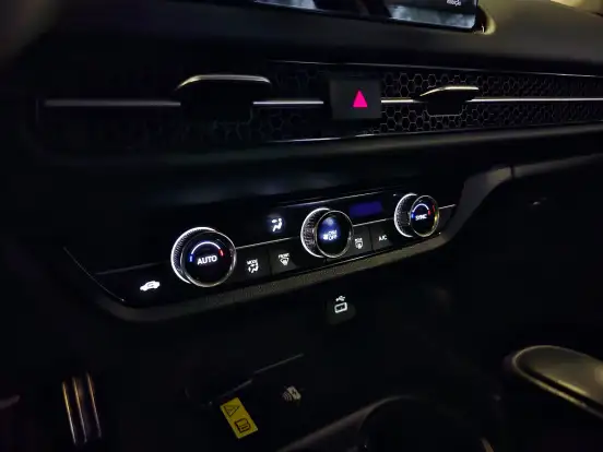 HONDA-ZR-V-2023