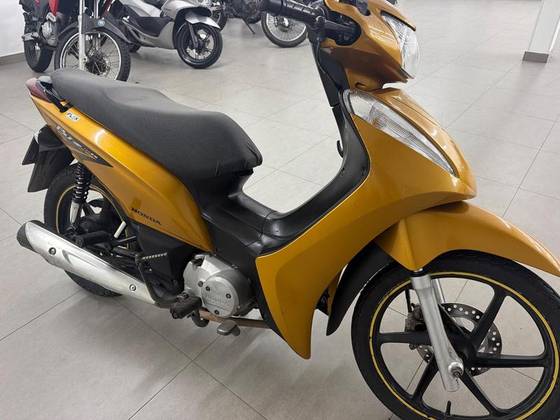 HONDA BIZ 125 ES 