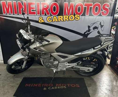 HONDA-CBX 250 TWISTER-2005