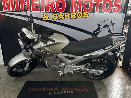 HONDA-CBX 250 TWISTER HONDA-CBX 250 TWISTER-2005