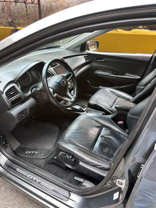 HONDA-CITY-2010