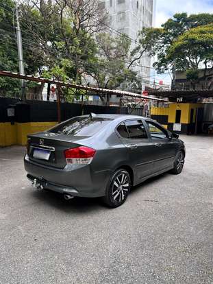 HONDA-CITY-2010
