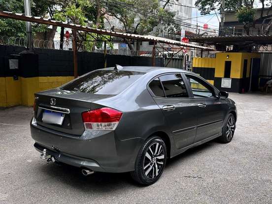 HONDA-CITY-1.5 LX 16V FLEX 4P AUTOMÁTICO HONDA-CITY-2010