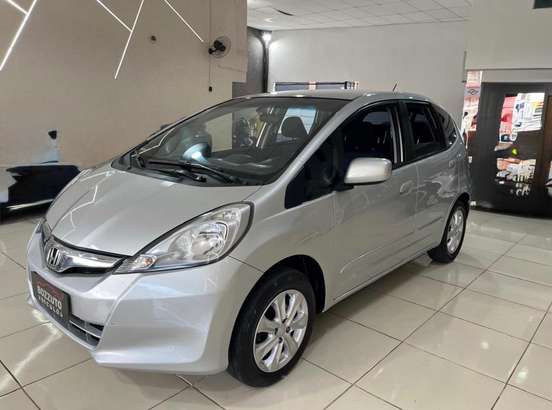 HONDA-FIT-2012