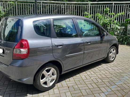 HONDA-FIT-1.4 LX 8V FLEX 4P MANUAL HONDA-FIT-2008