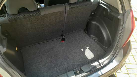 HONDA-FIT-2008
