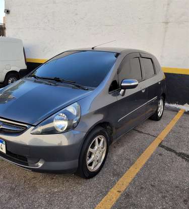 HONDA-FIT-2006