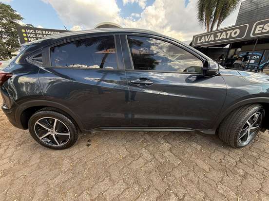 HONDA-HR-V-2021