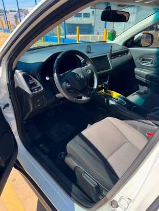 HONDA-HR-V-2021