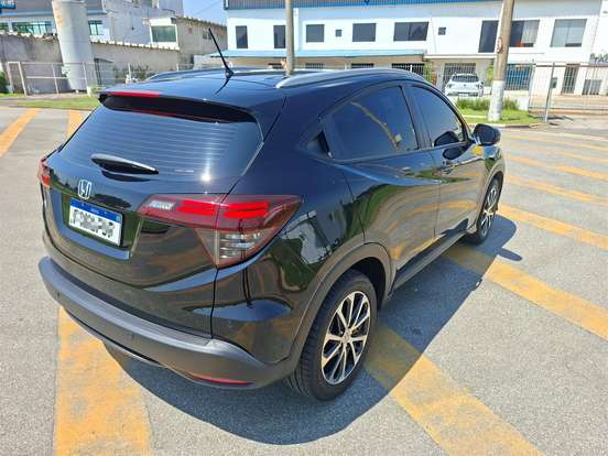 HONDA-HR-V-2021