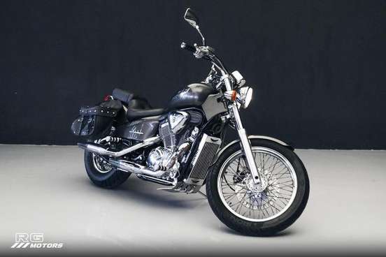 HONDA-SHADOW 600C VT-2002