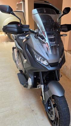 HONDA X-ADV 