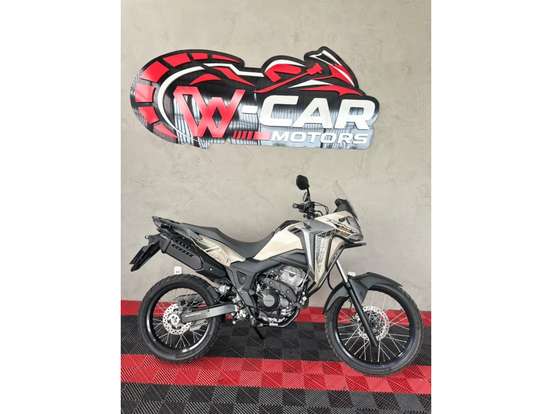 HONDA-XRE 300 SAHARA ADVENTURE-2024