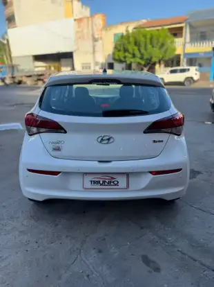 HYUNDAI-HB20-2016