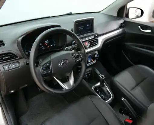 HYUNDAI-HB20-2024