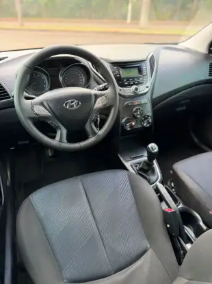 HYUNDAI-HB20-2014