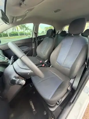 HYUNDAI-HB20-2014