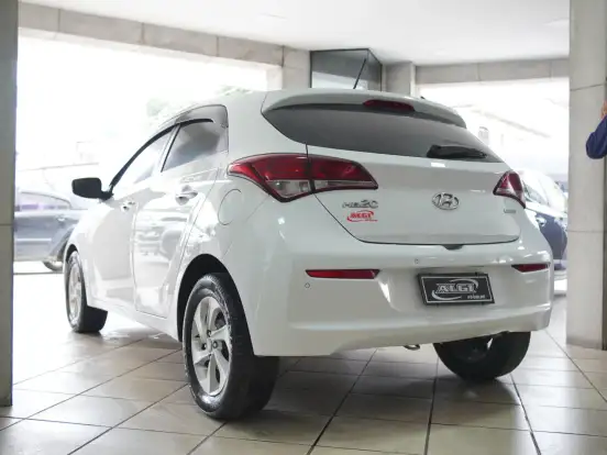 HYUNDAI-HB20-1.6 PREMIUM 16V FLEX 4P AUTOMÁTICO HYUNDAI-HB20-2016