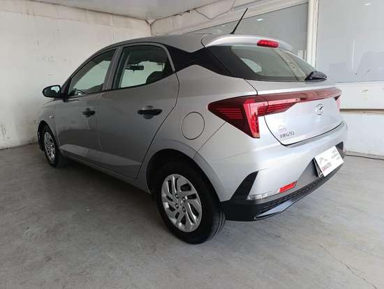 HYUNDAI-HB20-2023