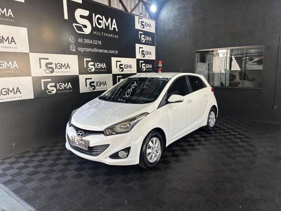 HYUNDAI HB20 1.0 COMFORT PLUS 12V FLEX 4P MANUAL