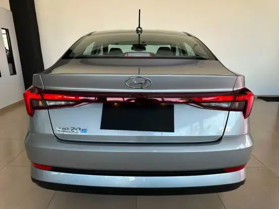 HYUNDAI-HB20S-2025