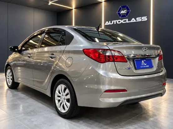 HYUNDAI-HB20S-2017