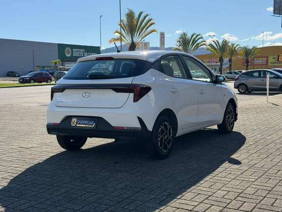 HYUNDAI-HB20S-1.0 12V FLEX COMFORT MANUAL HYUNDAI-HB20S-2023