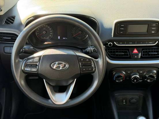 HYUNDAI-HB20S-2023