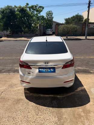 HYUNDAI-HB20S-2016