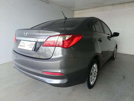 HYUNDAI-HB20S-2017