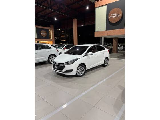 HYUNDAI HB20S 1.6 COMFORT PLUS 16V FLEX 4P MANUAL