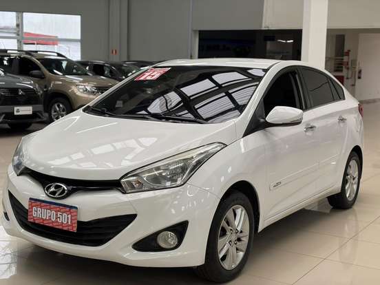 HYUNDAI-HB20S-2015