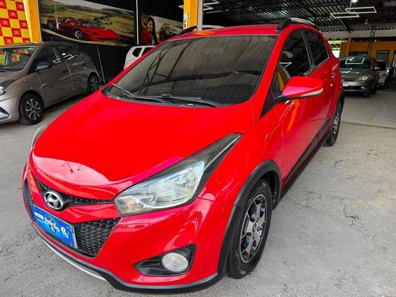 HYUNDAI HB20X 1.6 16V PREMIUM FLEX 4P AUTOMÁTICO