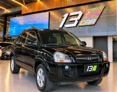 HYUNDAI TUCSON 2.0 MPFI GLS 16V 143CV 2WD FLEX 4P AUTOMÁTICO HYUNDAI TUCSON 2.0 MPFI GLS 16V 143CV 2WD FLEX 4P AUTOMÁTICO