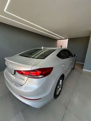 HYUNDAI-ELANTRA-2017