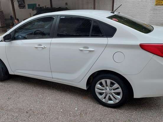 HYUNDAI-HB20S-1.0 COMFORT PLUS 12V TURBO FLEX 4P MANUAL HYUNDAI-HB20S-2016