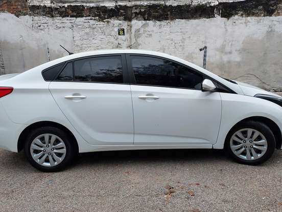 HYUNDAI-HB20S-1.0 COMFORT PLUS 12V TURBO FLEX 4P MANUAL HYUNDAI-HB20S-2016