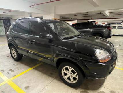 HYUNDAI TUCSON 2.0 MPFI GLS 16V 143CV 2WD GASOLINA 4P AUTOMÁTICO