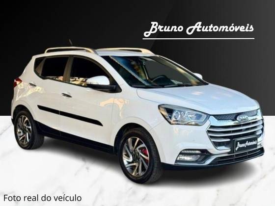 JAC T40 1.6 16V GASOLINA 4P CVT