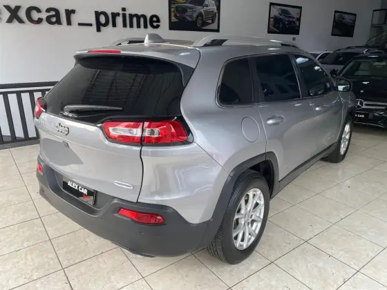 JEEP CHEROKEE 3.2 LONGITUDE 4X4 V6 24V GASOLINA 4P AUTOMÁTICO