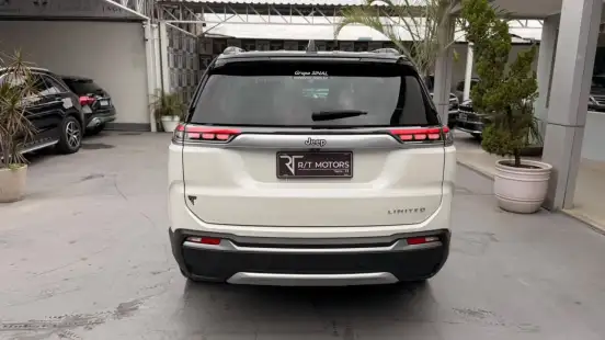 JEEP-COMMANDER-2023