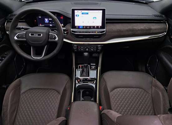 JEEP-COMMANDER-2025